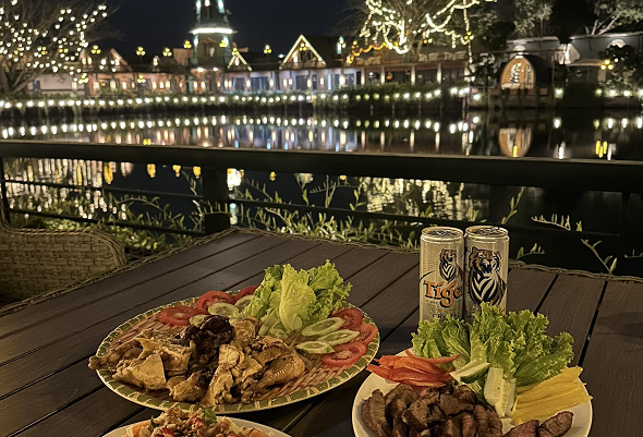 Sân Vườn BBQ